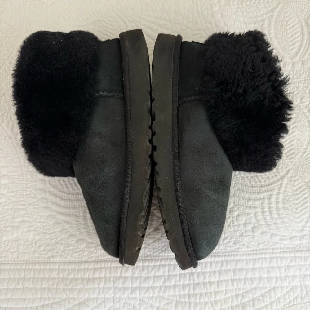 UGG Classic Mini Fluff Black Suede Ankle Boots Women’s Size 7 - Picture 7 of 9